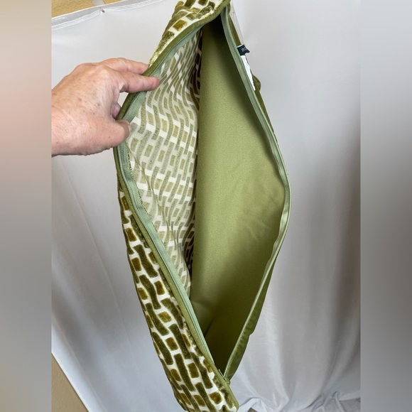 Rodeo Home std pillow covers Green Cream velvet tile design set of 2 - Picture 6 of 8